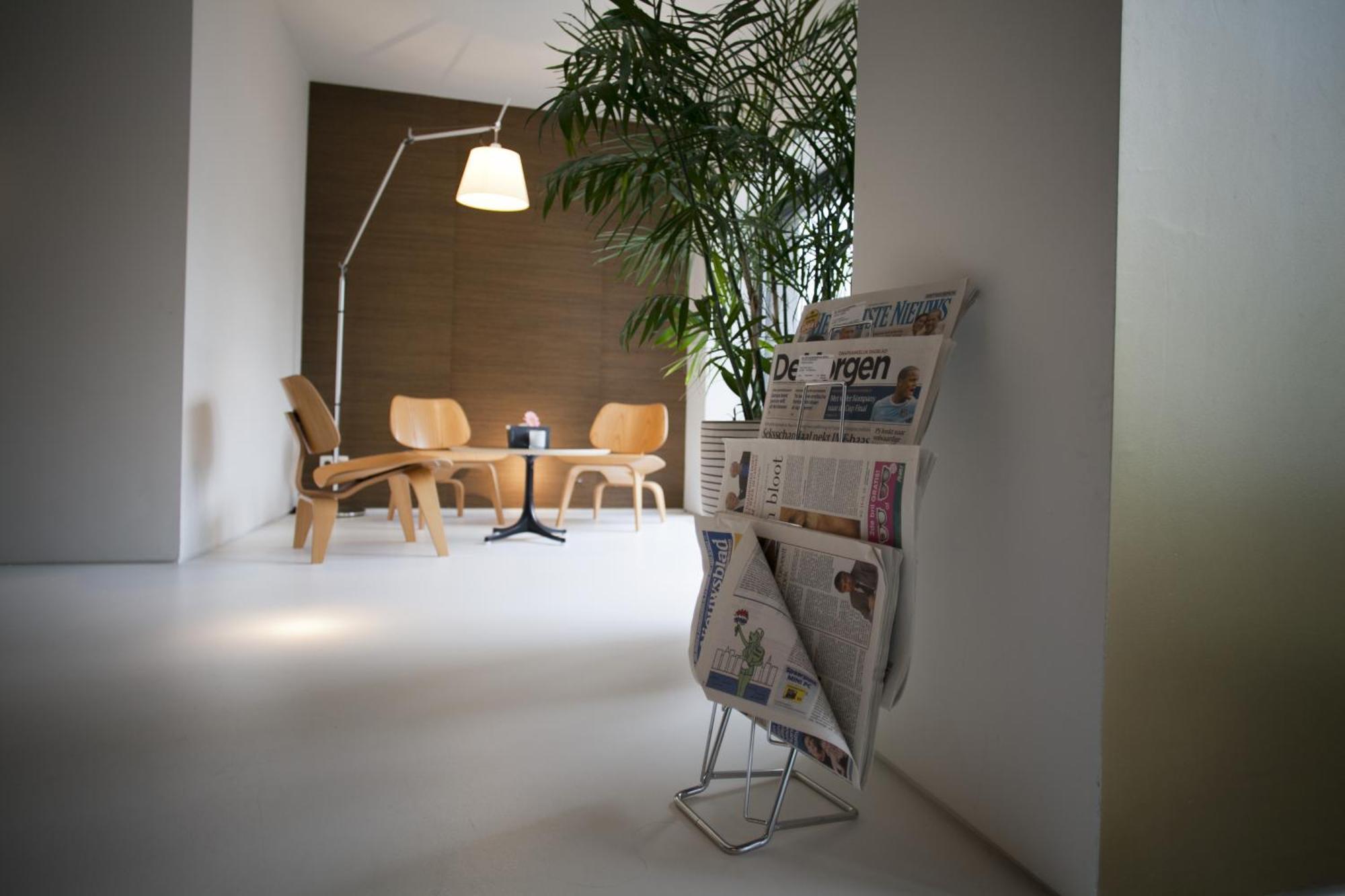B&B Yellow Submarine Antwerpen Bagian luar foto